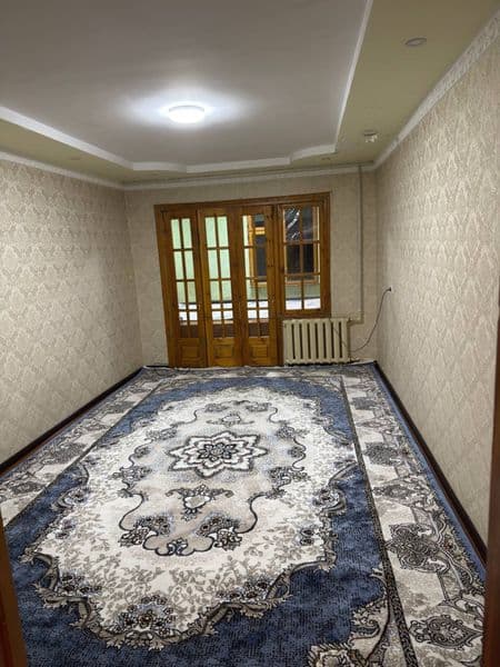 Оилага берилади 2 хона кирпич 5ни 4 этажи хамма шароити бор 