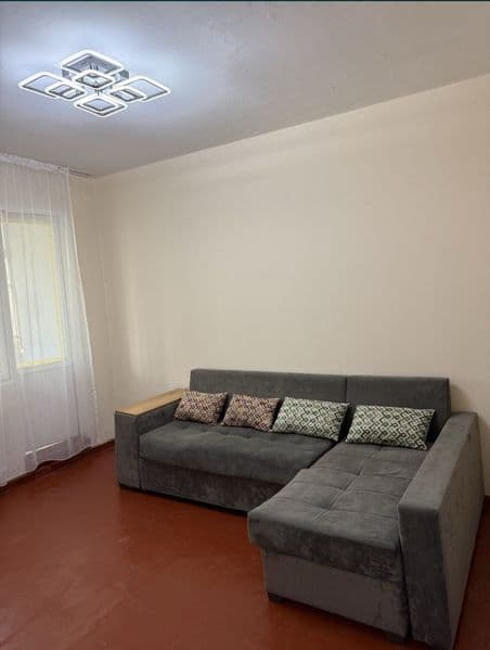 Сдается 2 комн. квартира с мебелью и техникой! <br />
Локатц