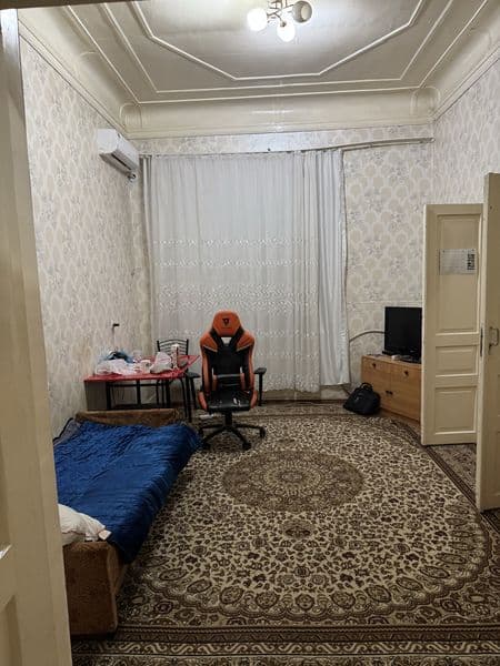 Метродан 500метрда жойлашган удобный локацияда нархи келишил