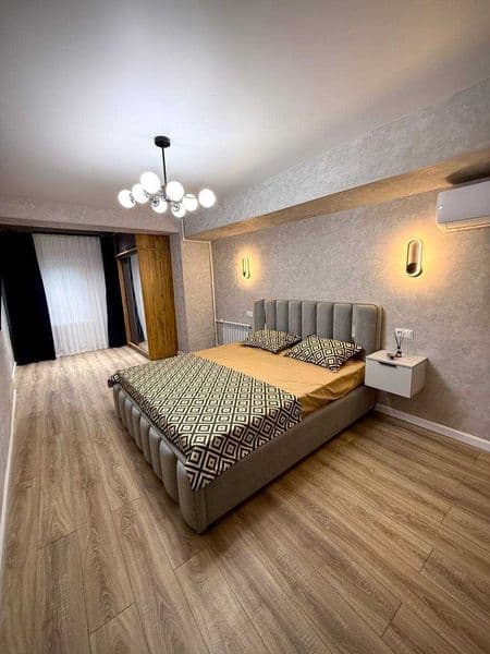 Район: Юнусабадский<br />
Адрес: Минор Ц4<br />
<br />
Комна