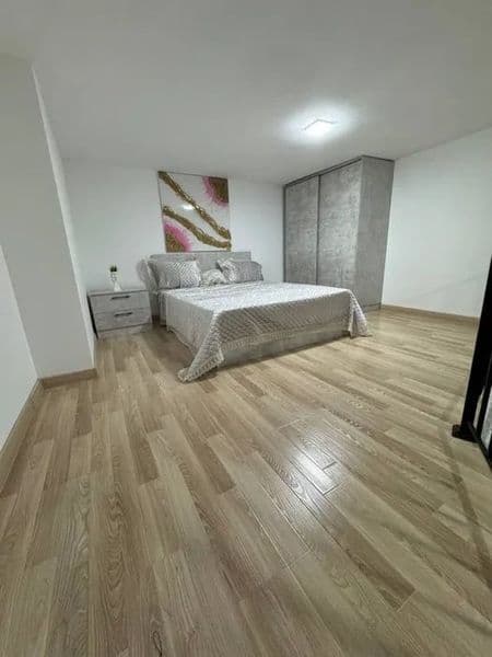 Яшнабадский   р-н<br />
Махтумкули  <br />
Комнат- 2<br />
Э — фото 2