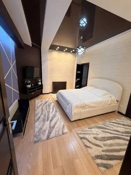 Район: Чиланзарский<br />
Адрес: Новза Метро <br />
<br />
•