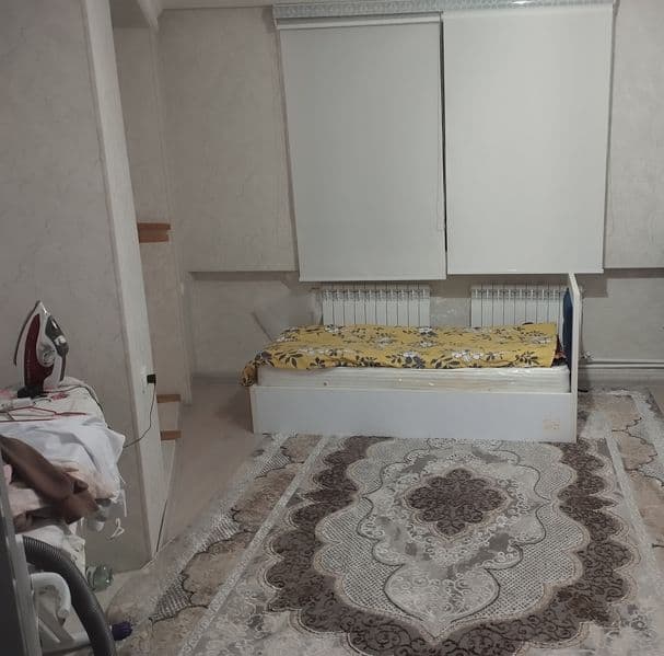 Bitta qiz qoyaman honaga hazaykasi bor honada ozi 3 qiz bor 