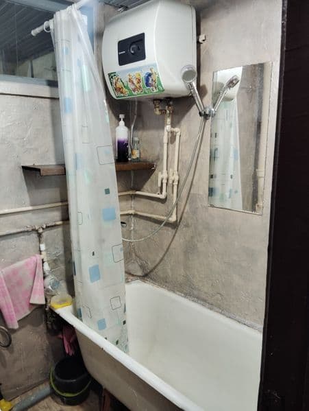 Сдается на спутнике8 1ком 1этаж 2этажки с мебелью с удобства — фото 3