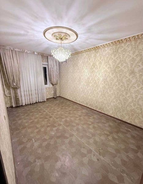 ID : 100-24<br />
3/3/5<br />
<br />
Район: Юнусабад <br />
