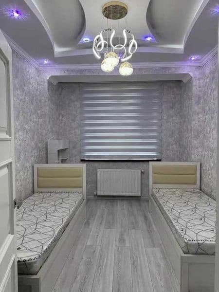 Район: Шайхантахур<br />
Адрес: Чорсу<br />
<br />
• Комнат: — фото 2