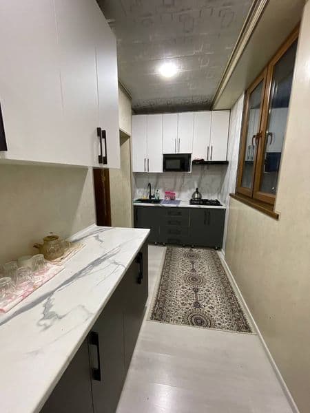 Сдается в аренду Яккасорой Башлык<br />
3 комнатная <br />
8