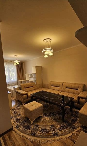 Собственник сдаёт квартиру в центре города<br />
<br />
Лока