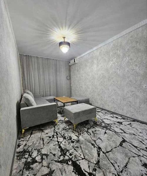 Сдаётся квартира на Ц-13<br />
Город - Ташкент<br />
Ориенти