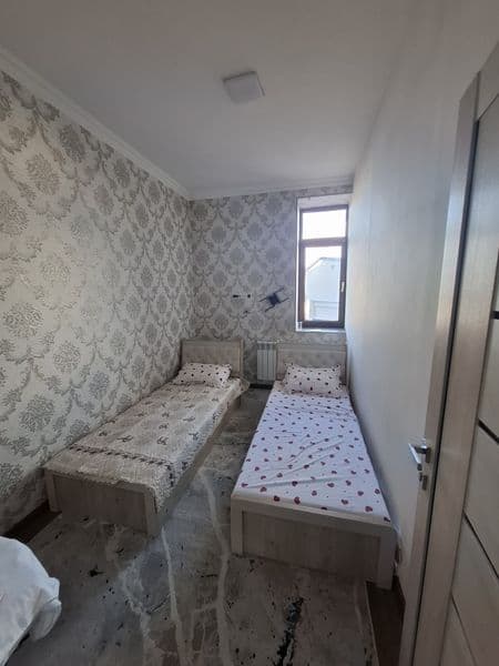 Arenda bel tepa holdunhus 3 xona 2 etaj uy yaxshi — фото 3