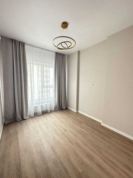 3 комнатную квартиру на 6 этаже,<br />
В квартире есть все н — фото 3