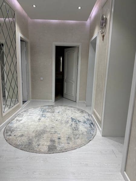 Сдам в аренду <br />
3 комнаты 90 кв м 850$<br />
Реставриро — фото 3