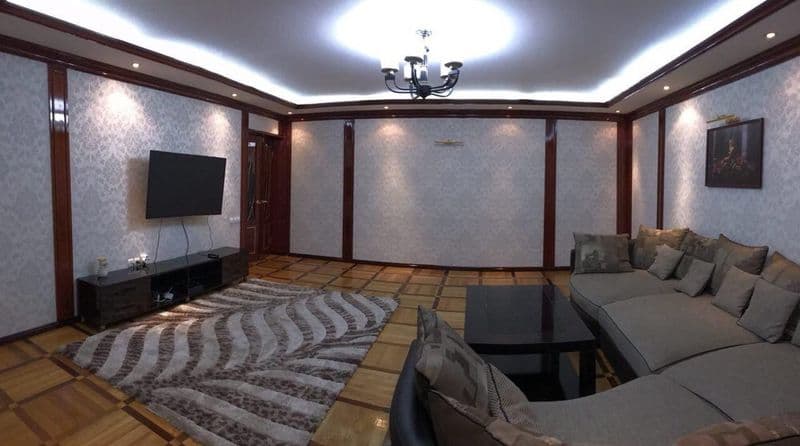 Сдаётся 4/1/4 120квадратов <br />
<br />
по ул С. Азимова ря — фото 2