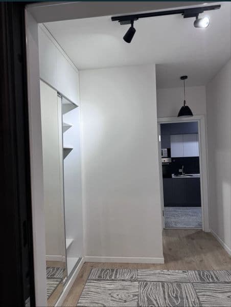 Сдается светлая и уютная 1-комнатная квартира с отдельной ку — фото 3