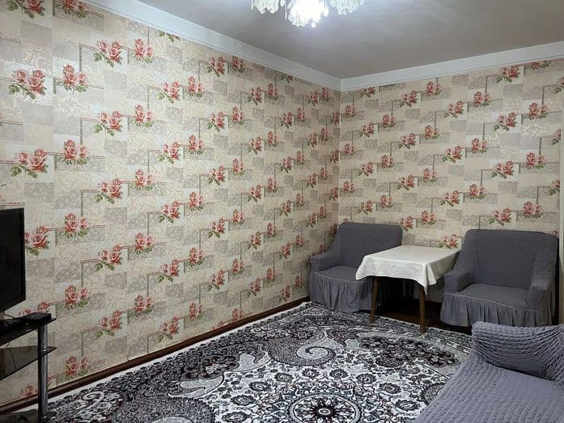 2 хонали уй   1 хонасига 2 та студент ёки ишледиганларни ола