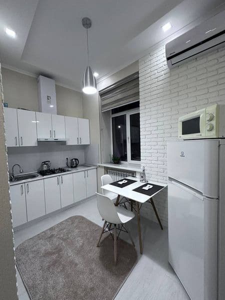 Район: Мирабадский <br />
Адрес: Айбек<br />
<br />
• Комнат — фото 3