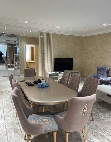 Сдаётся шикарная 2-комнатная квартира в Новостройка<br />
<b — фото 4