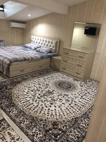 To’liq jihozlangan 1 xona 2 ta qiz bolaga beriladi, 200 $dan