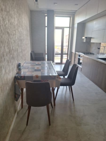 Kvtra Parkentskida joylashgan 3 xonali evro tamirli  kvtra.C — фото 4