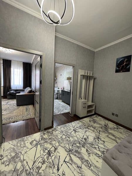 Сдается однокомнатная квартира Обод макон пятый этаж пятиэта