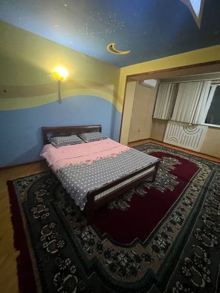 Медгородок<br />
4/2/4<br />
130 м2<br />
Банковский<br />
5