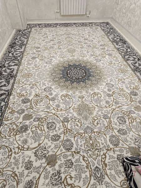 Ijaraga toza ozoda saqlaydigan insonga beriladi , yosh oila 