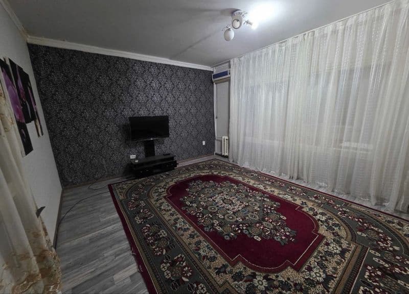 Срочно метро Чиланзар для порядочных людей. Квартира укомпле