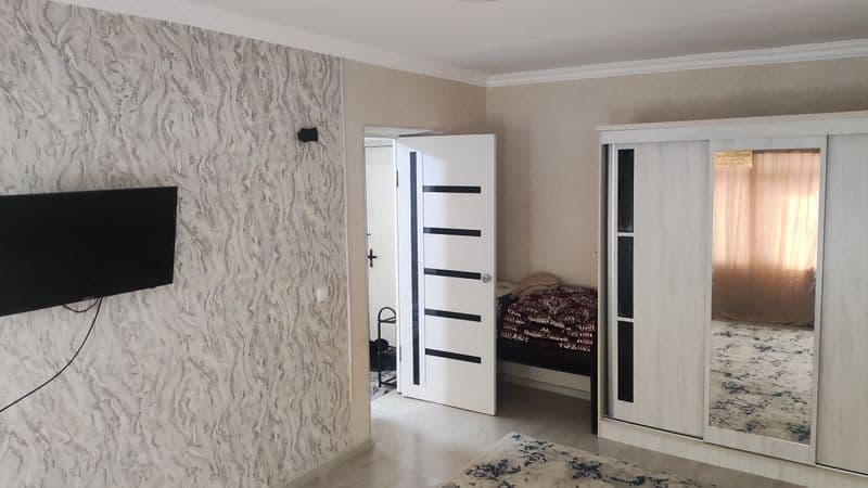 Срочно сдается квартира на аренду <br />
В катартали 6 кварт