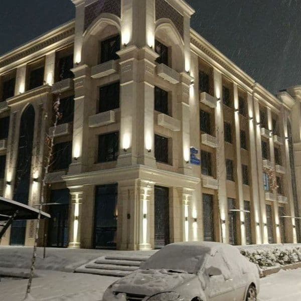 Arenda kvartira Yangi O'zbekiston bog'i yonida, yangi qurilg