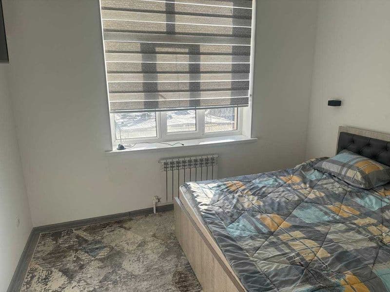 кв ижарага кизларга  ва оилага факат  маклер безота кимасин 