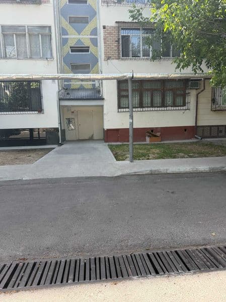 Зудлик билан яшашга тайёр хонадон Арендага берама!<br />
<br