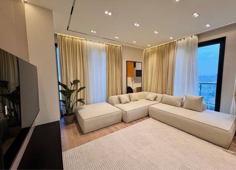 ЖК Nest One 2/25/51 площадь 70кв цена 1000 y.e <br />
<br />