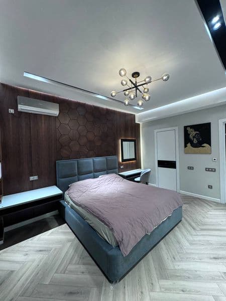 НРЖ Ойбек<br />
Комнаты-3<br />
Этаж-5<br />
Этажность-12<br