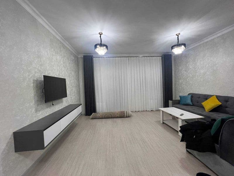 Сдаётся квартира на жк Ассалом Сохил<br />
Город - Ташкент<b