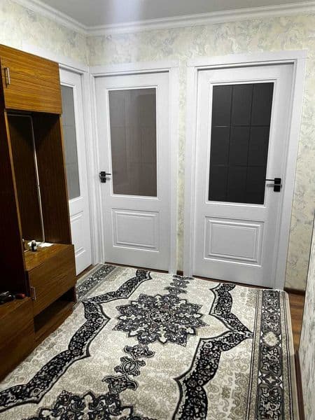 Uchtepa 26 kvartal, 3 xonali kvartira, balkon katta, 1-etaj.