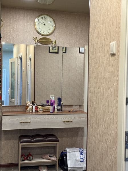 На звонки не отвечаю, риэлторам просьба не беспокоить!<br />