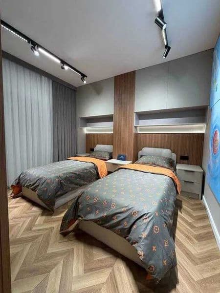 • Тип жилья: Новостройка<br />
• Комнат: 3<br />
• Площадь:  — фото 4