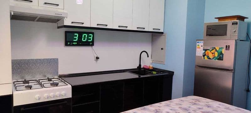 Сдаётся своя 2ух комнатная квартира в новостройке на первом  — фото 3