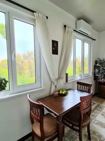 Аския 2/4/5 аренда в центре Яккасарая желательно иностранцы 