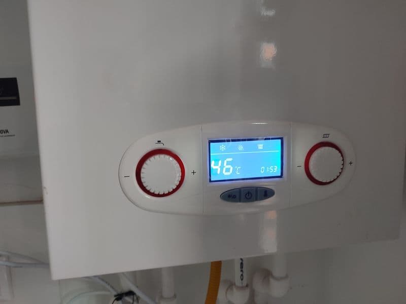 Ижарага берилади узимники навастройка дом 1хонали 40кв ли ош