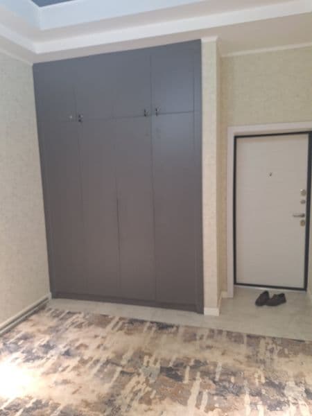 Kvtra Parkentskida joylashgan 3 xonali evro tamirli  kvtra.C