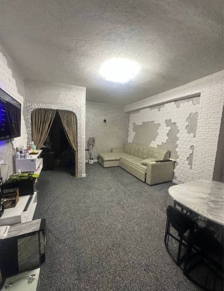 Сдается В аренду На Долгий срок <br />
2/8/12 <br />
Укомпле