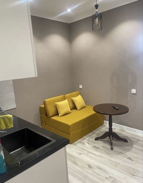 Срочно сдается квартира укомплектована полностью мебелью и т