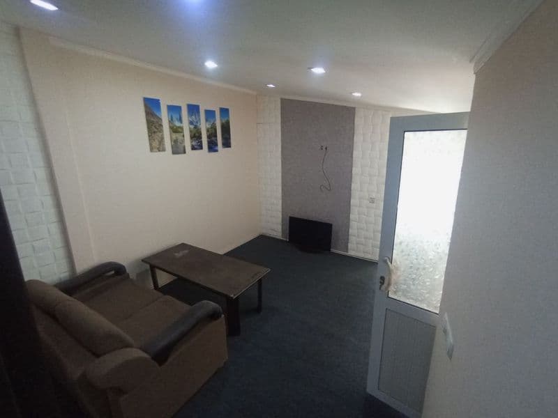 2 киши керек шерикчилика <br />
Без маклер <br />
Тинчлик, Ч