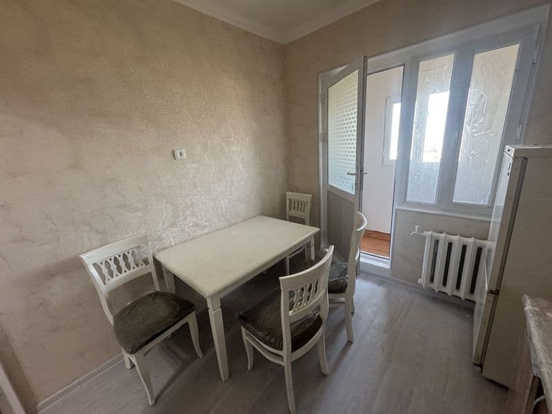 Med garadok 3/9/9 450  beruninmetro yaqin lakatsya zor xamma — фото 4