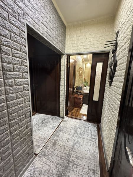 2х ком квартира перед в трех ком <br />
Первый этаж с больши — фото 5