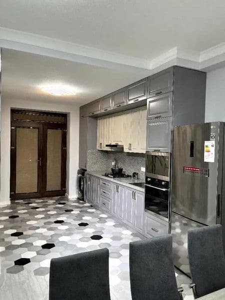 Мирзо-Улугбекский район<br />
ЖК Янги Дархон<br />
Этаж : 1< — фото 4