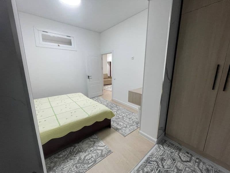 Yunusobod tumani megaplanet orqasida 1xonalik yevroremont kv