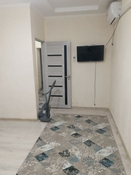 Navastroyka 1xona 2xona qilingan srochna arendaga beriladi m