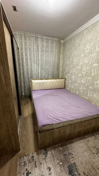 Чилонзор Мирзо Улугбек метро якинида тартибли инсонларга ква